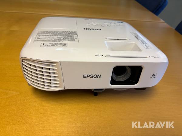 Projektor Epson EB-980W med duk