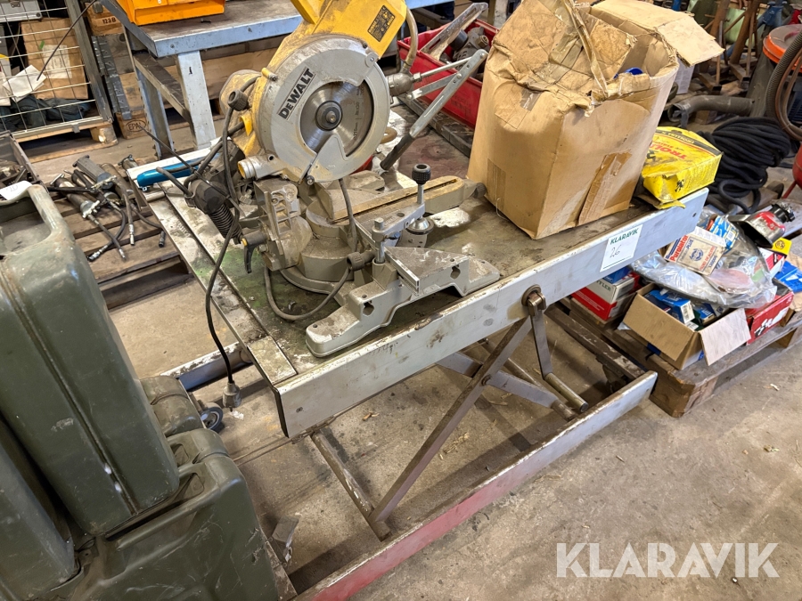 Lyftbord manuellt med tillbehör