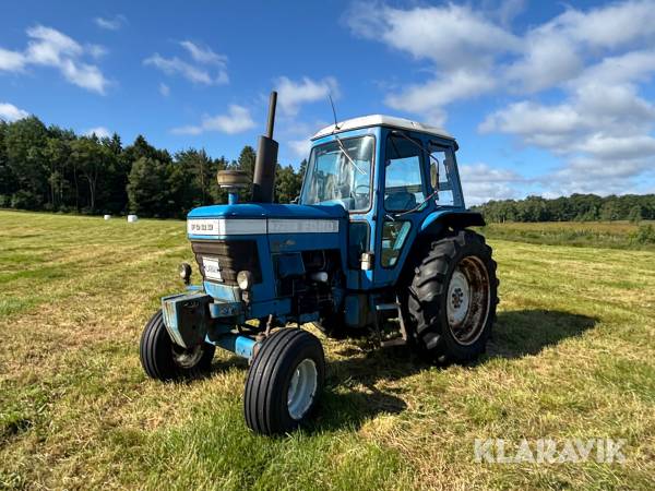 Traktor Ford 7700