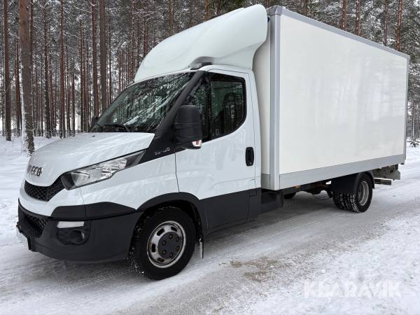 Lätt lastbil Iveco 35-150