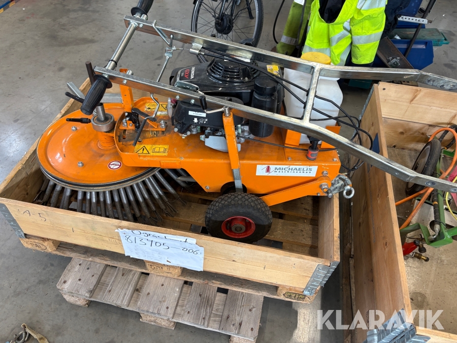 Ogräsborste Michaelis KM 12 SV