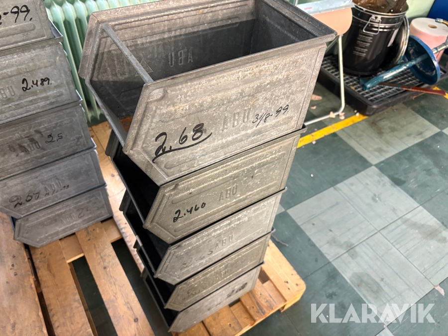 Lagerbackar stål märkta ABU, liten 5st