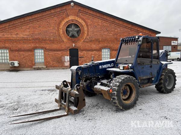 Teleskoplastare Merlo P40.16 EVS med 3 st redskap