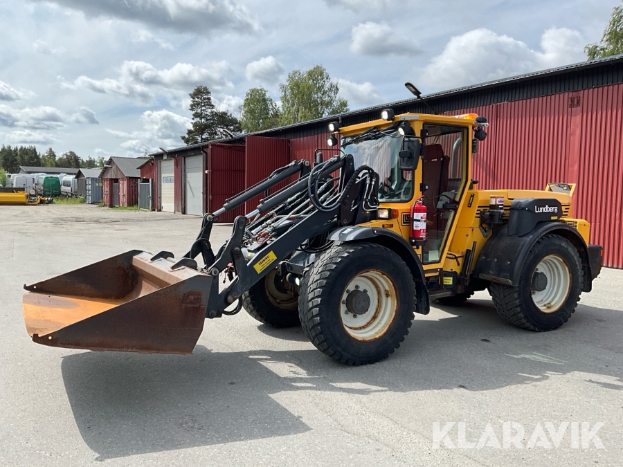 Hjullastare Lundberg 345 LSE 6240 med redskap