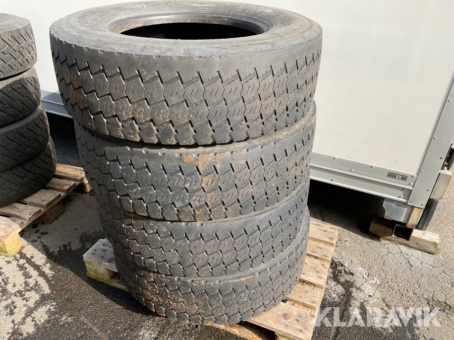 Lastbilsdäck Bridgestone 315/70R22,5, Tidaholm, Klaravik Auk