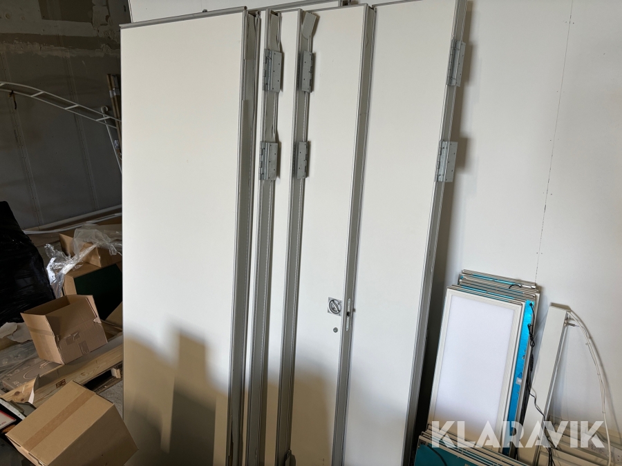 Skjutdörr/vikdörr ljudisolerande - med skenor