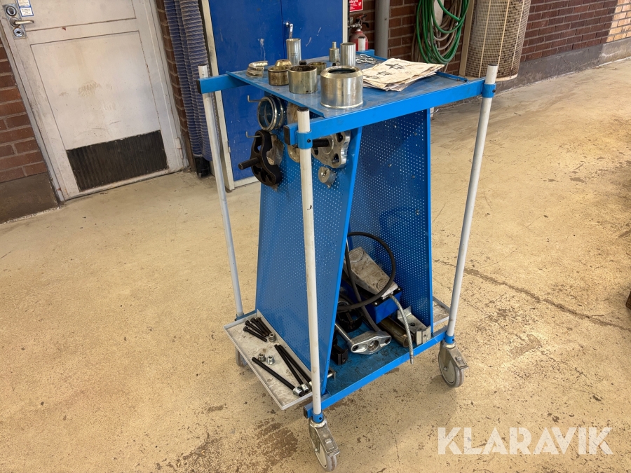 Blandvagn Wallmek med pressverktyg