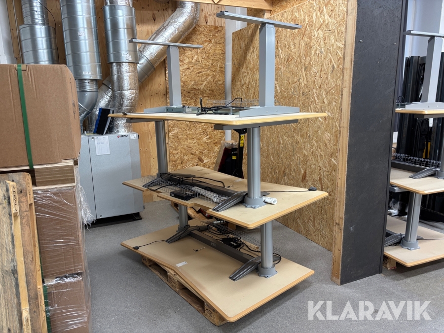 Skrivbord elektriskt höj och sänkbart Kinnarps 3st