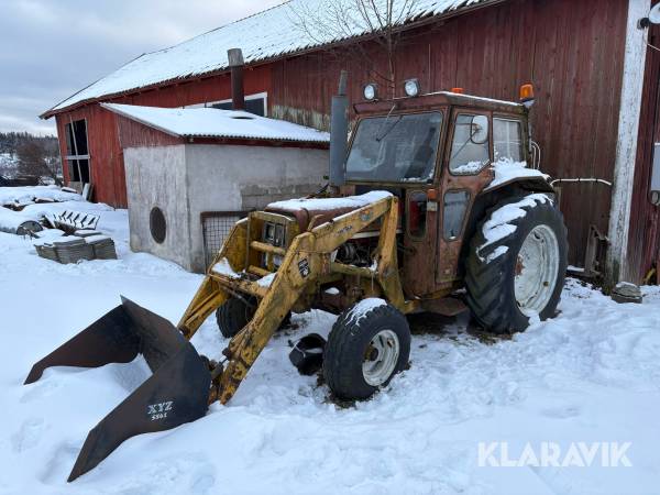 Traktor International 574