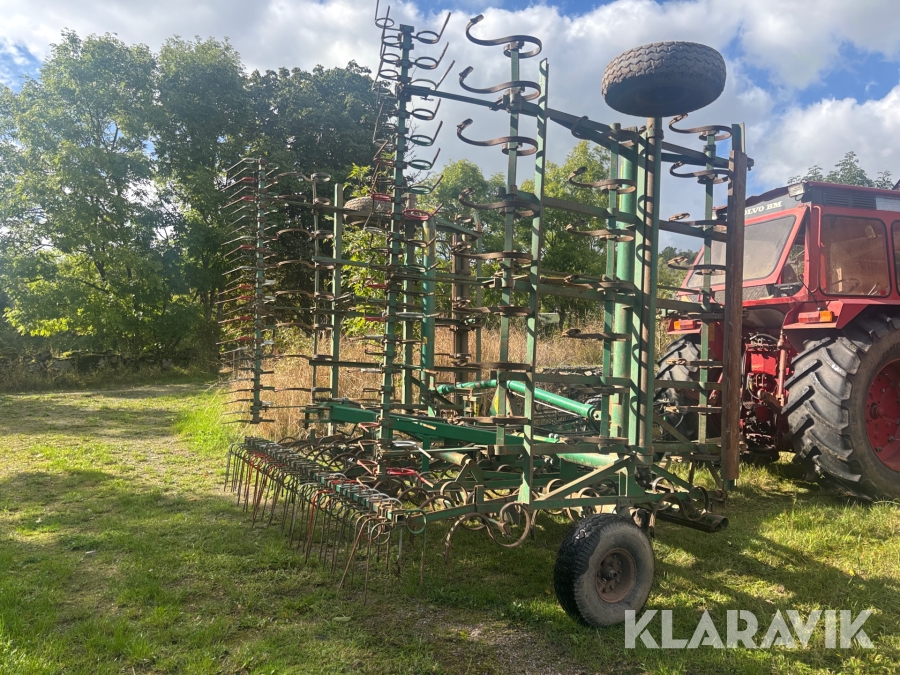 Harv Wibergs B 379 S