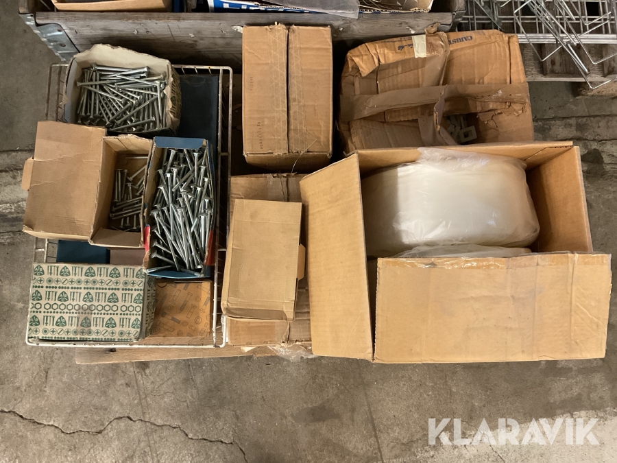 Spännare /skruv bult mm