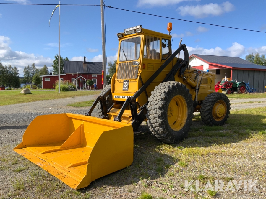 Baklastare BM Volvo LM641 med 2 skopor
