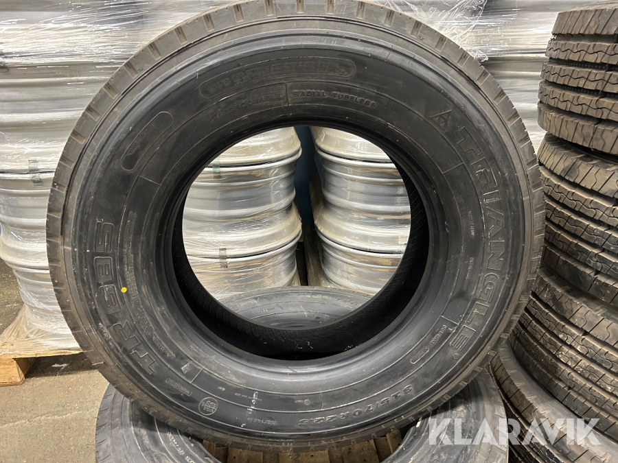 Lastbilsdäck 315/70R22,5 Triangle TR 685, Örebro, Klaravik a