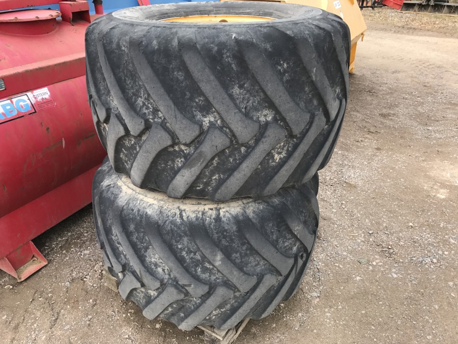 Entreprenaddäck / Grävmaskinsdäck