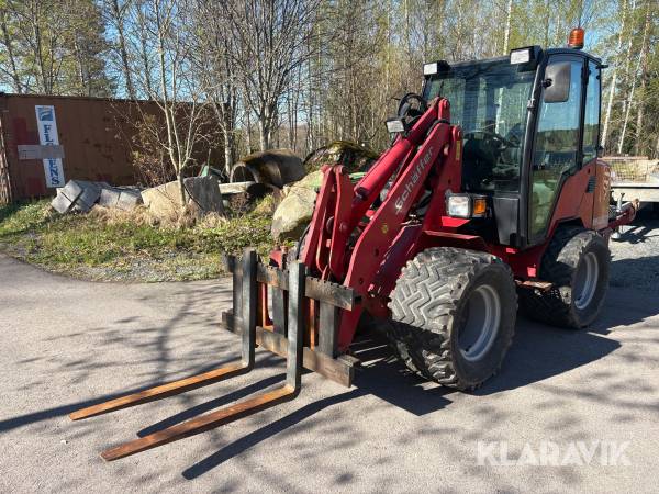 Hjullastare Schäffer Pro 58 med redskap