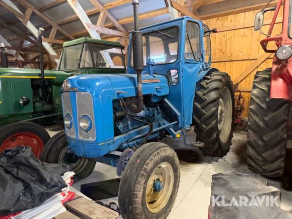 Veterantraktor Ford Fordson Super