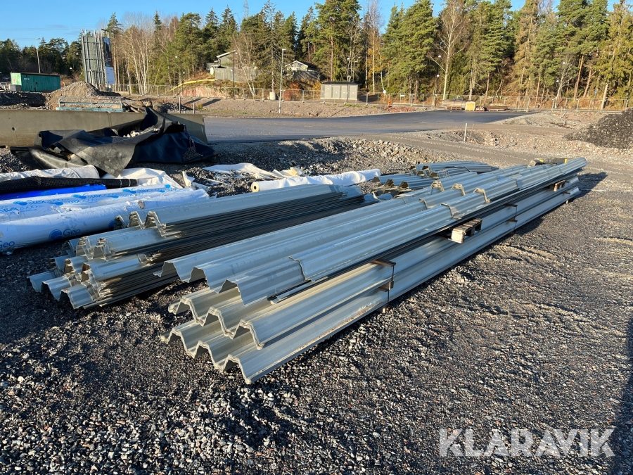 TRP Plåt 35st hela + stor mängd kapade