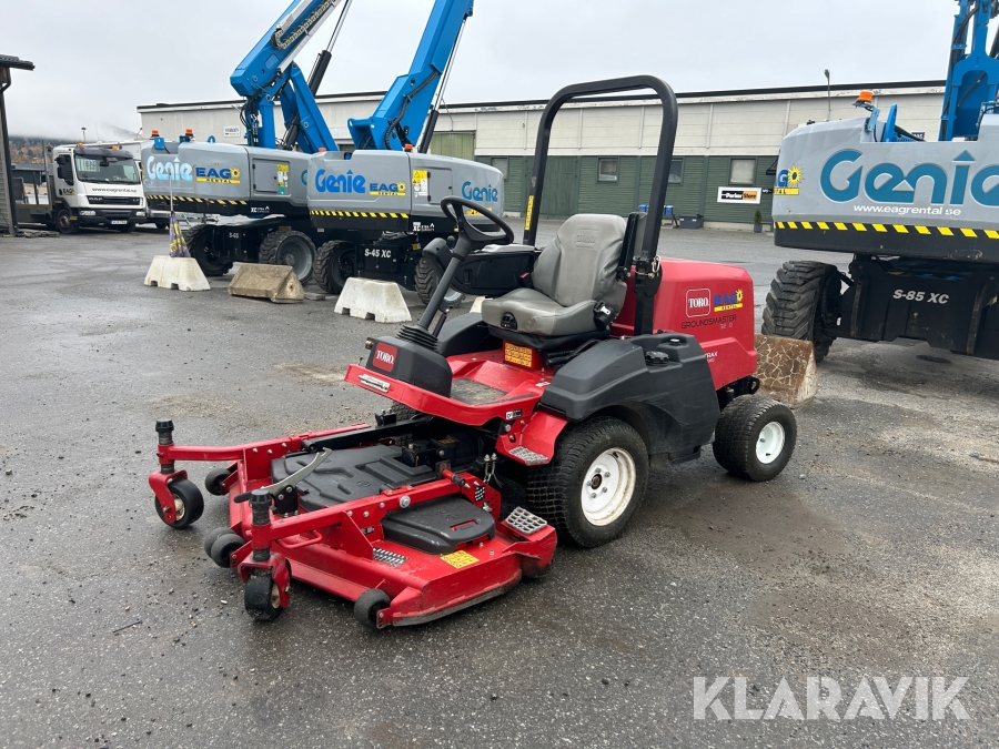 Gräsklippare Toro Groundmaster 3200 Crosstrax AWD