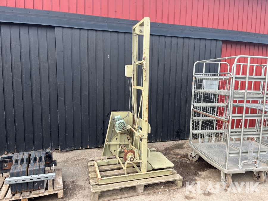 Säcklyft Pålssons maskiner Lilla Harrie