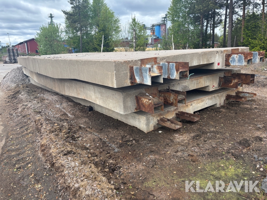 Vågbryggor i betong 3 st