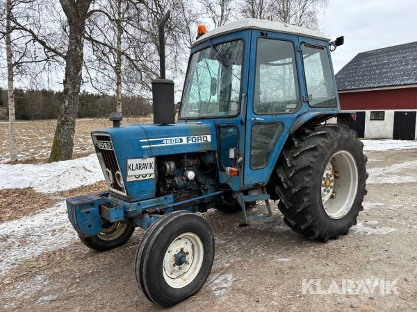 Traktor Ford 4600