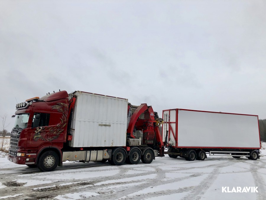 Lastbilshugg Scania R620 8x4 med flissläp