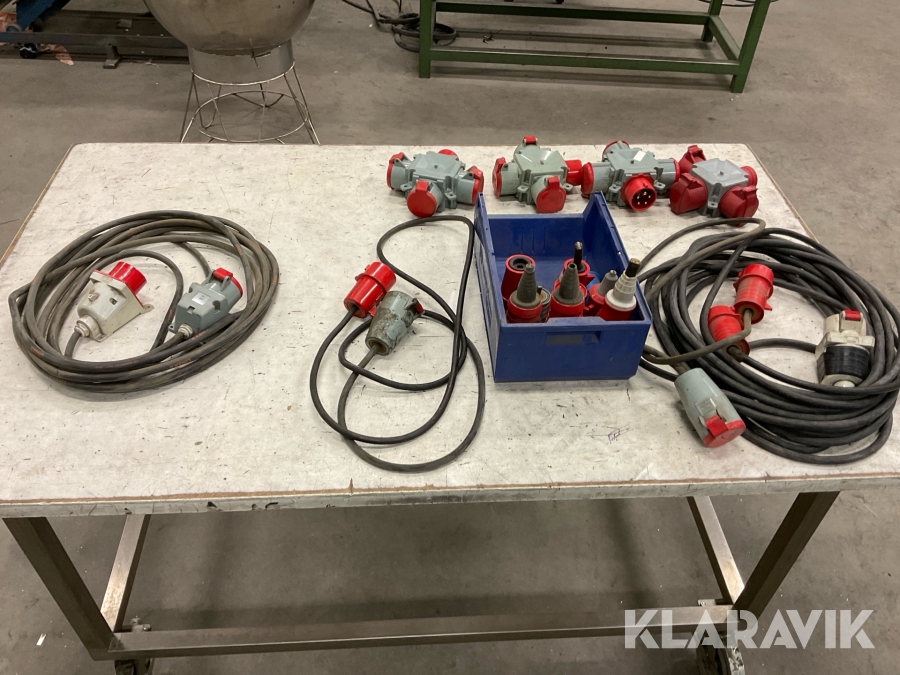 Diverse elkontakter Cewe