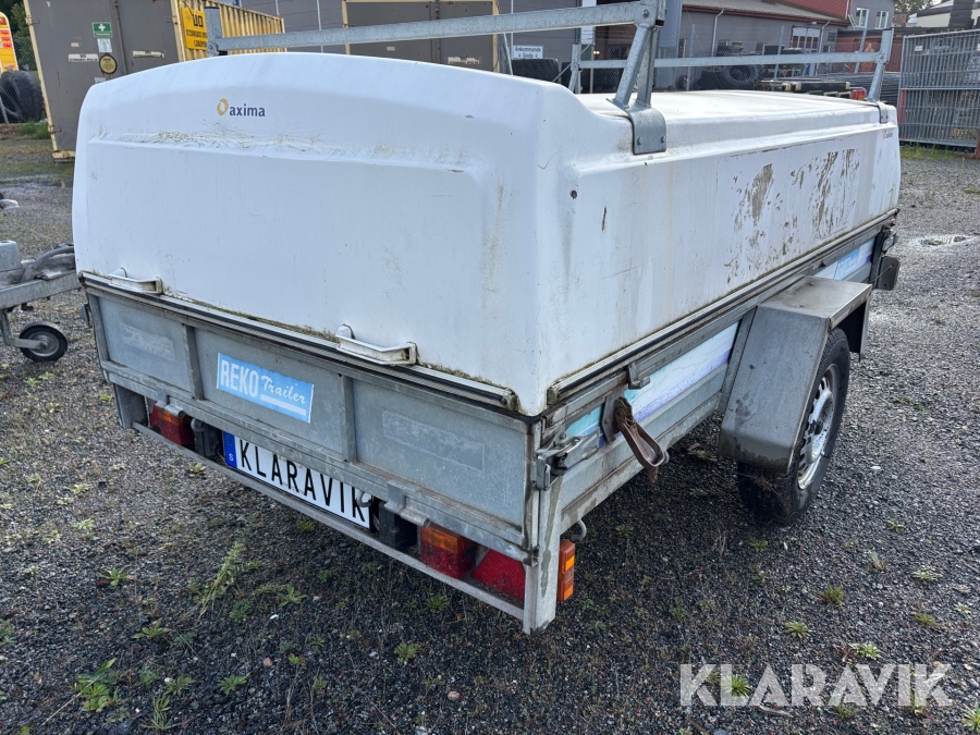 Personbilssläp Rekotrailer 750 SG med kåpa