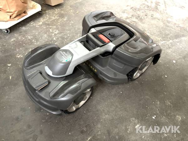 Robotgräsklippare Husqvarna Auto Mower 435X AWD TV