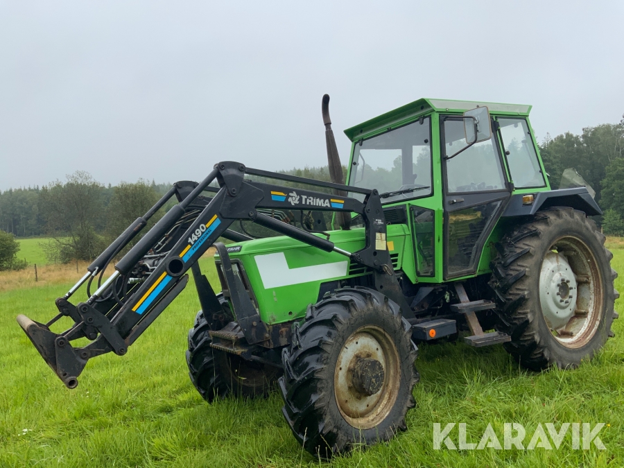 Traktor Deutz-Fahr D 7807 CA med lastare