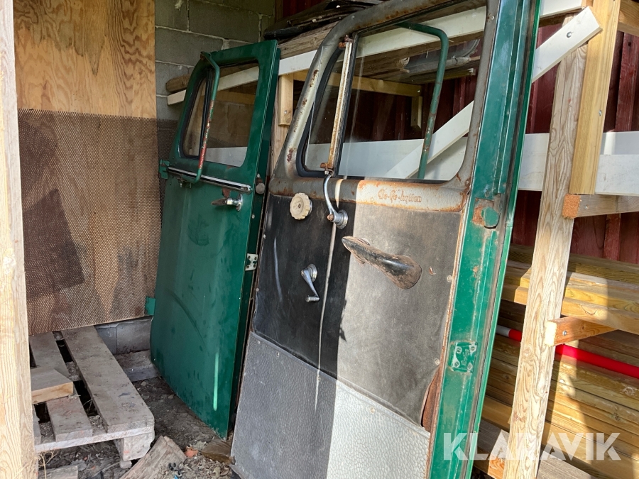 Framdörrar Veteran Volvo Be-Ge hytten