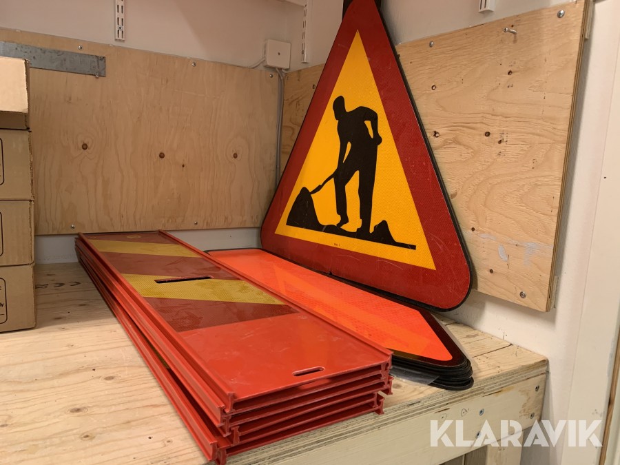 Skyltar byggarbetsplats, blandat 16 st