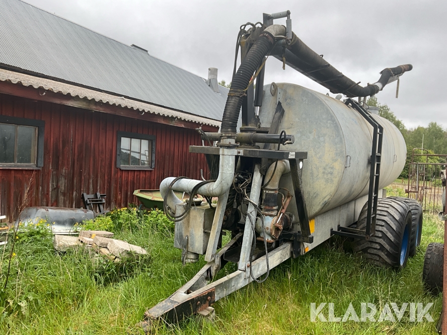 Gödselspridare Hillspridaren 12000 med fmv-kran