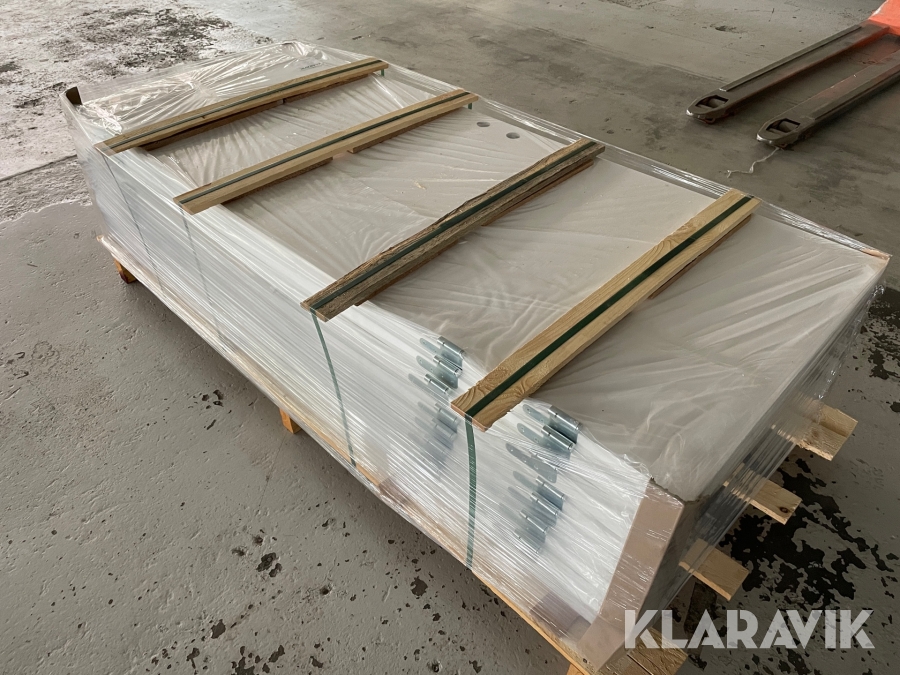 Innerdörrar nya Bröderna Johanssons Träförädling AB 9 x 21 11 stycken