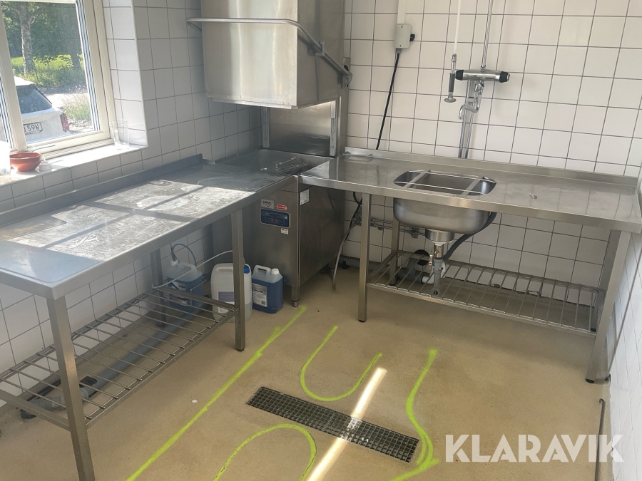 Bänkar i Rostfritt med diskho