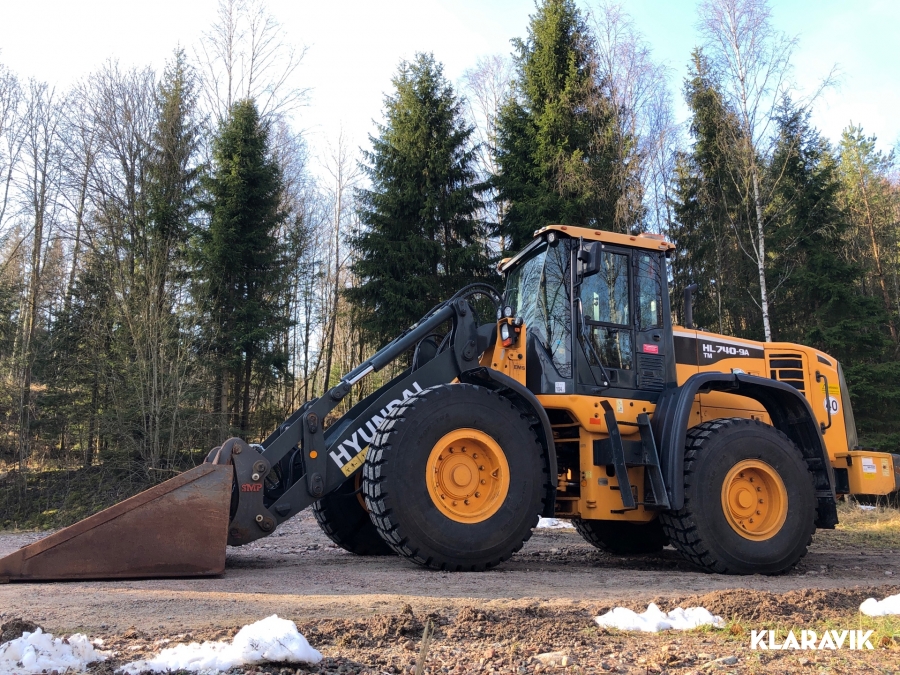 Lastmaskin Hyundai HL 740-9A TM med skopa
