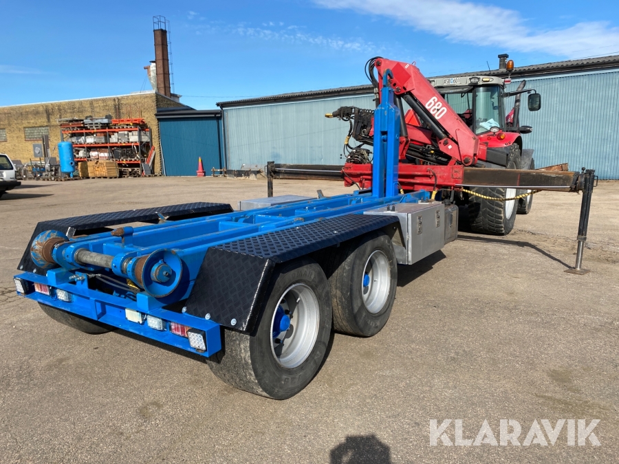 Lastväxlarsläp med Kran Viking 135 med kran