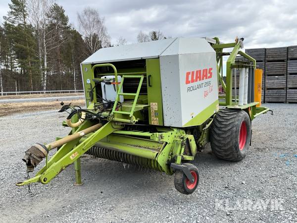 Rundbalspress Claas Rollant 255