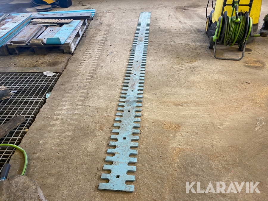 1st Grus Strängspridarstål