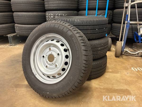 Sommardäck Goodyear Cargo 215/65R15 4 st