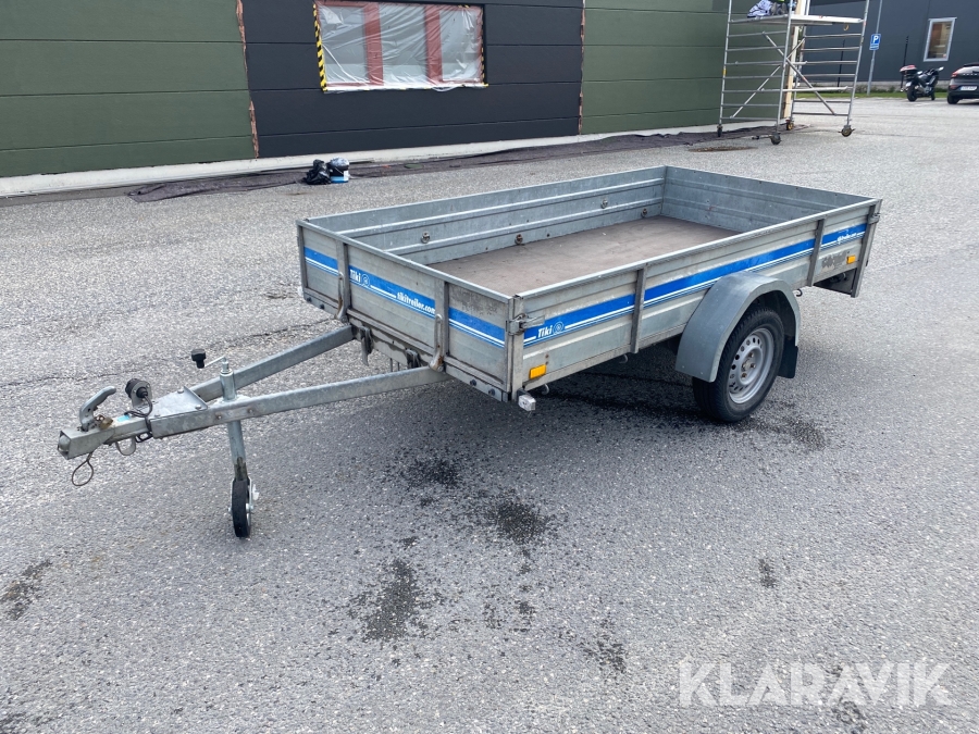 Personbilssläp Tiki CS275-R