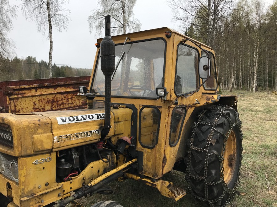 Klaravik Auktioner | Traktor Volvo BM T 430