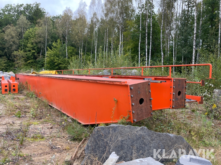 Tvåbalkstravers Demag 32 ton