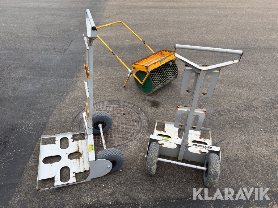 Gallvervält och 2 st vagnar