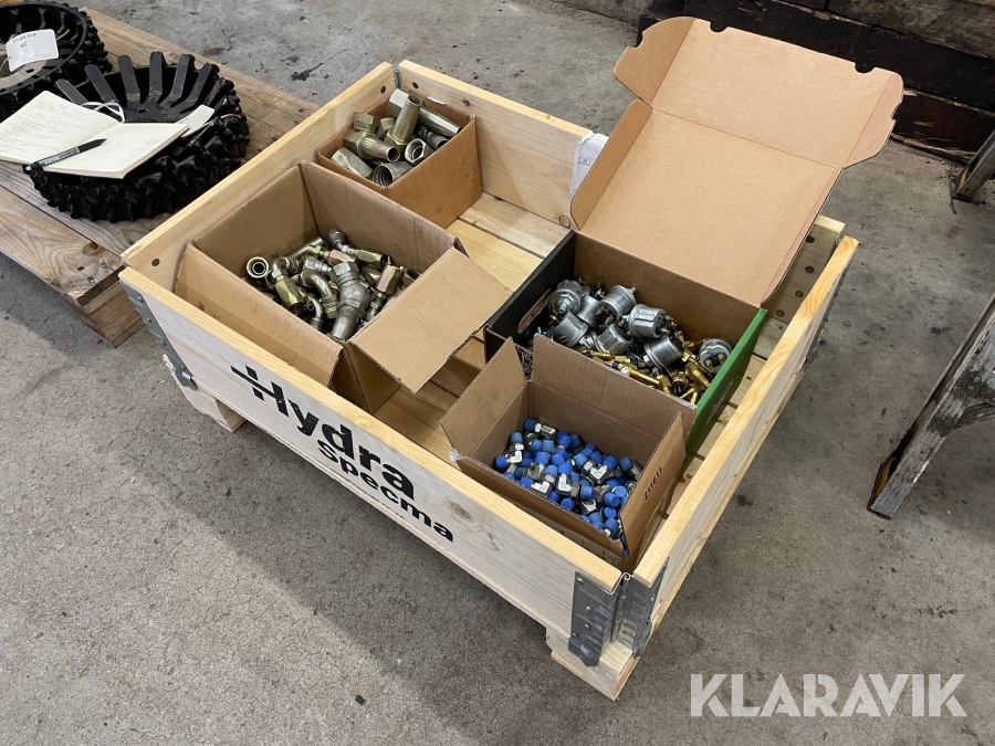 Skruvkopplingar, tryckgivare och tempgivare