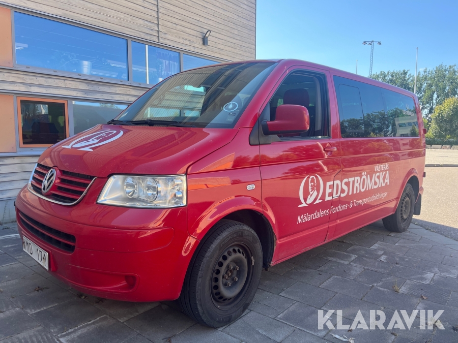 Skåpbil Volkswagen Transporter T5 2.0 (115hk) 9-sits