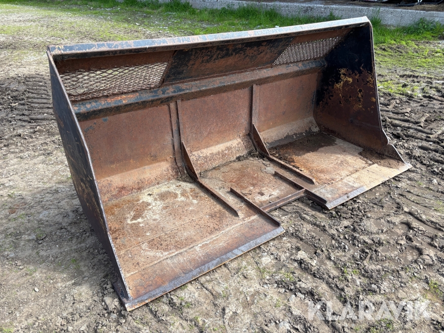 Snöskopa med trimafäste