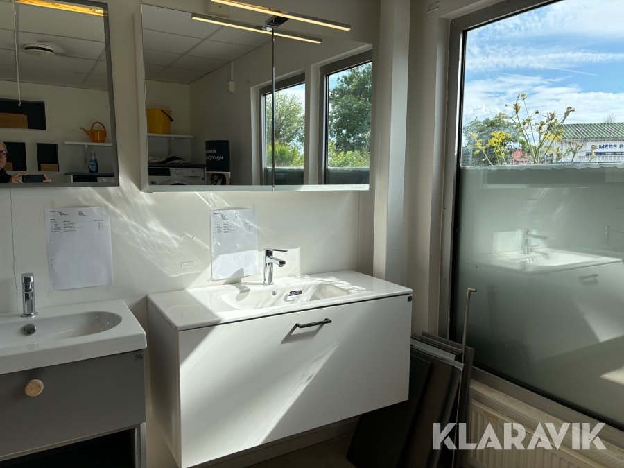 Badrumsinredning Ballingslöv Bright Vit