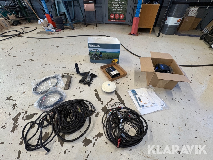 EZ-Steer Trimble med antenn