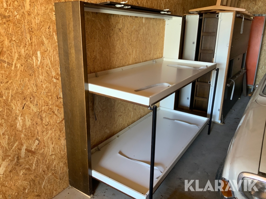 Väggmonterad våningssäng